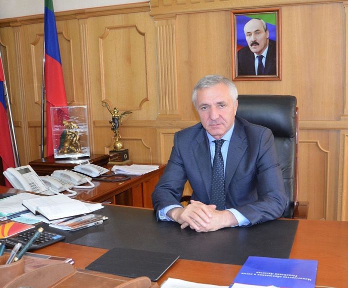 pozdravleniya