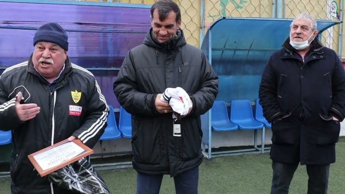 Максим Кулиев отмечает сегодня 50-летний юбилей.